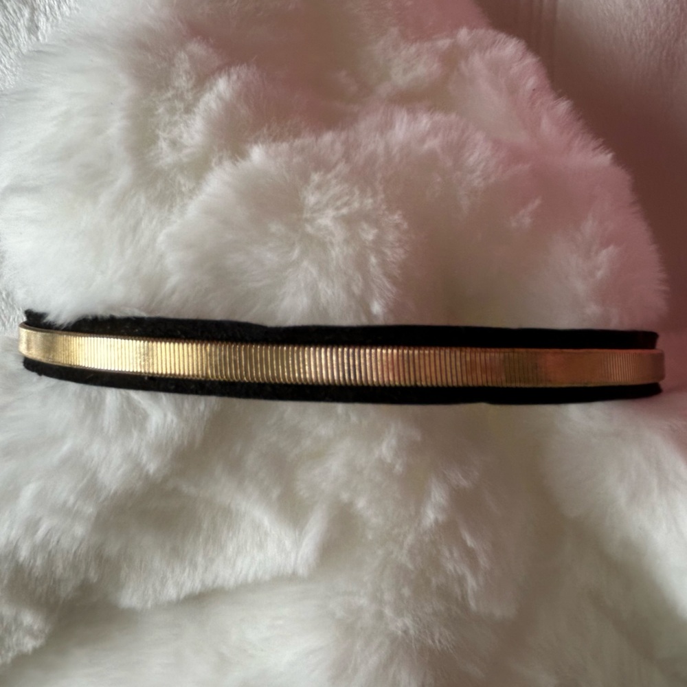 Cara NY black and gold choker